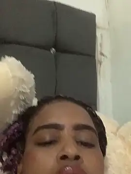 ayla-0 webcam