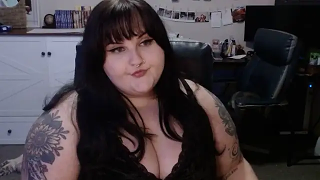 mistresskatyxo webcam