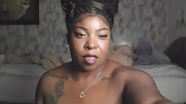 BellaBlaze25 webcam