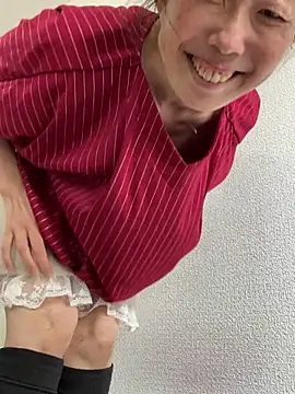 hanaworld live cam on StripChat