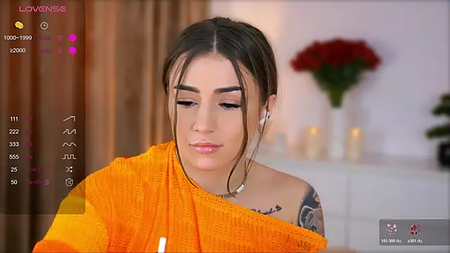 AishaSins webcam