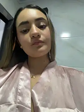 Antonella_Julieta webcam