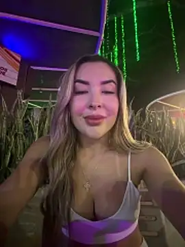 Alexa_seexy1 webcam