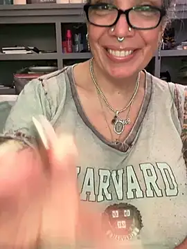 dieseldame1313 webcam