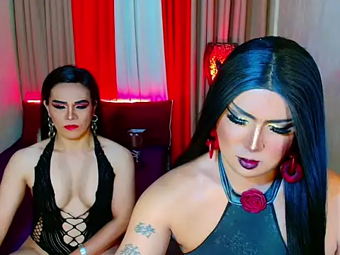 Wildest_Slave_Huntress webcam
