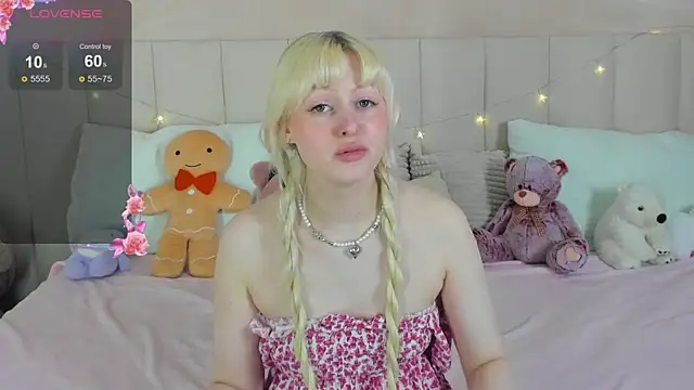AdeleSilvy webcam