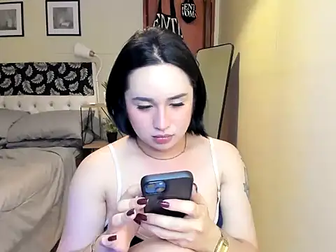 MarianeSaints webcam