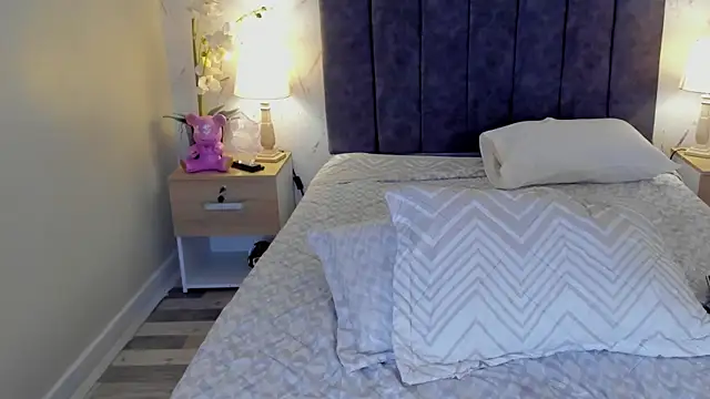 Emilly_Beaumont webcam