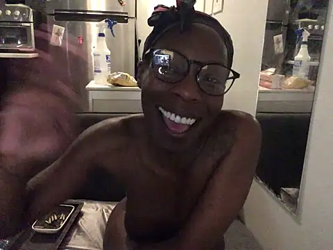 littyleesh1 webcam