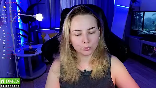 Mira_Mermayd webcam