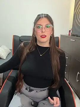 xxbbtaa (F young) - Doggy no panties+ Spanks assss
