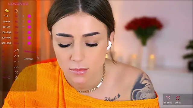 AishaSins webcam