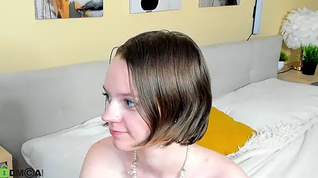 Olivia_Riesz live cam on StripChat