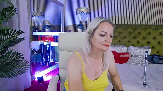 LadyTouch webcam