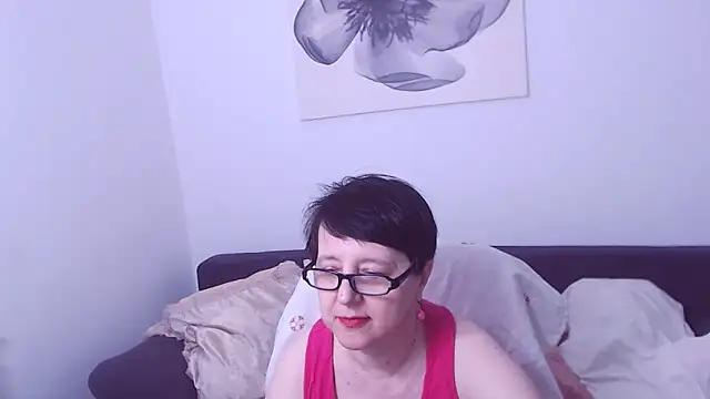 ChristaRose live cam on StripChat