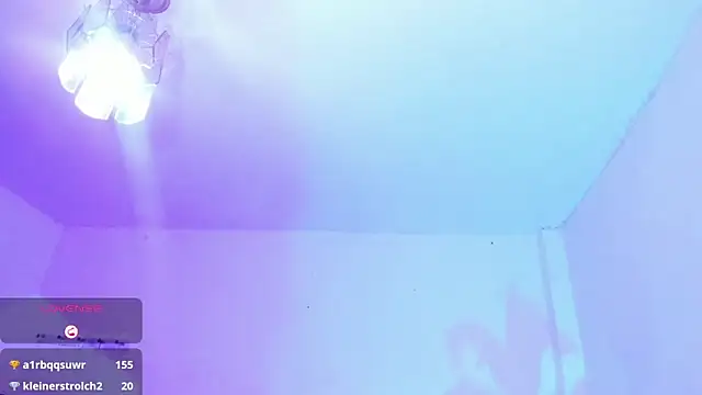 LucyStrike_ webcam