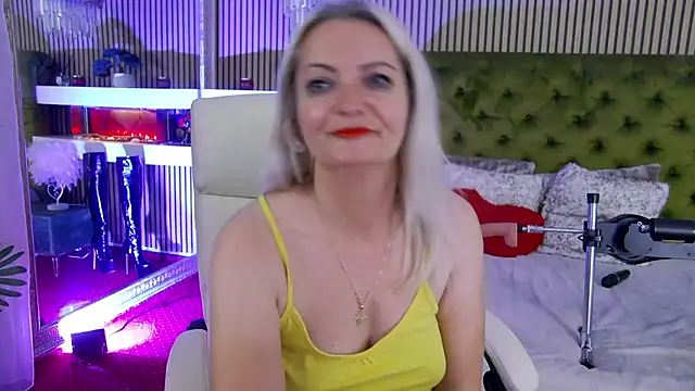 LadyTouch webcam