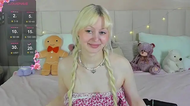 AdeleSilvy webcam
