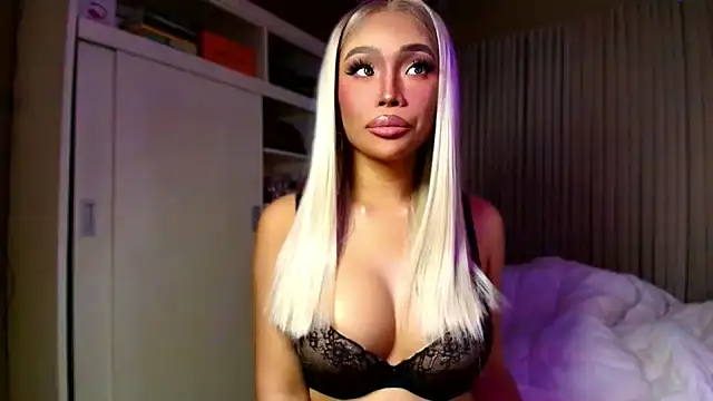 venusangelic live cam on StripChat