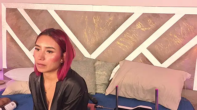 ximena_vasquez8 live cam on StripChat