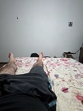 MysterBearMG webcam
