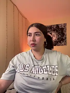 Valeriart live cam on StripChat