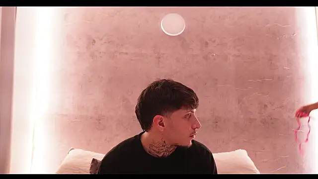 Nicky_and_Blake webcam