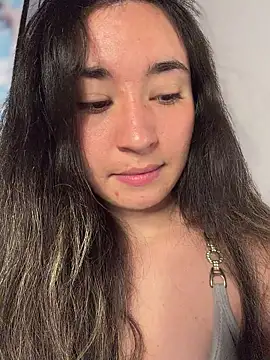 Sophie_LS live cam on StripChat
