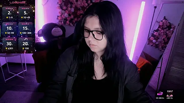 DiaAngell live cam on StripChat