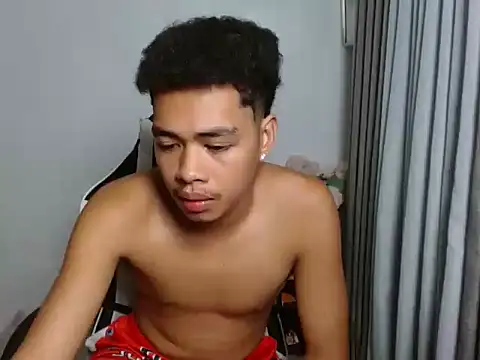curlyasian_njxx webcam