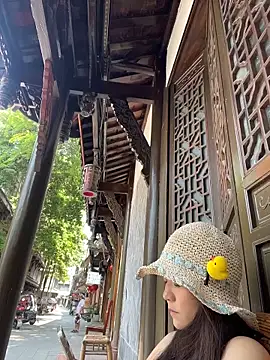 xiaochengzi505 (F milf) - 国王指定一个任务