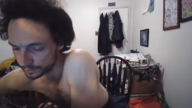 JohnnyMoves webcam