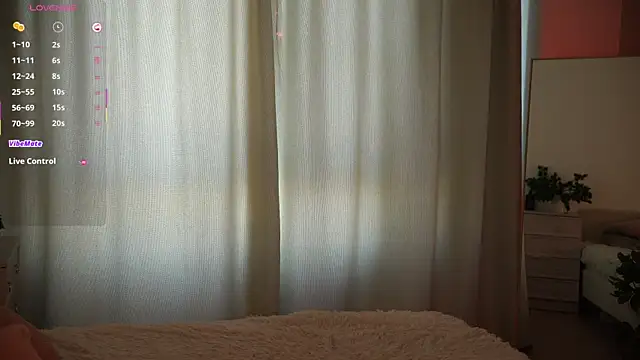 OssieCrews live cam on StripChat