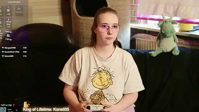 GamerGirl_Eve webcam