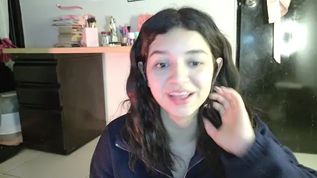 eva_sin18 live cam on StripChat