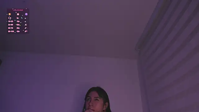 k2xxkrawl - K2xxKrawl's free webcam - UK Sex Cams