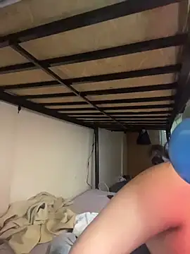 slutty_aki webcam