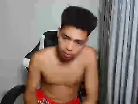 curlyasian_njxx webcam
