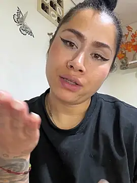 Sweet__Nurse1 live cam on StripChat