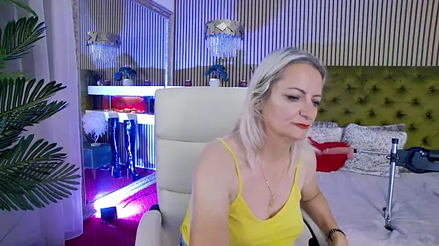 LadyTouch webcam