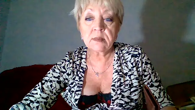 DianaQDream webcam