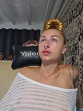 kylie_blck live cam on StripChat