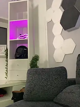 AnnikaRose webcam