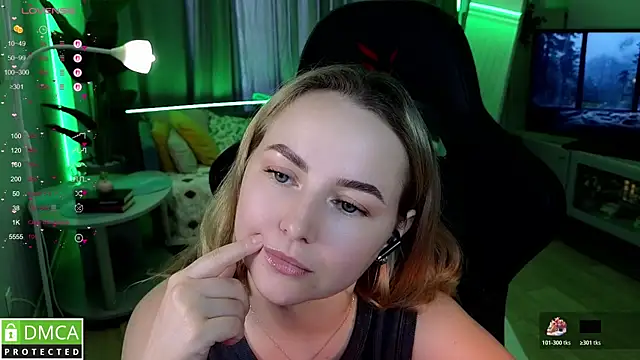 Mira_Mermayd webcam