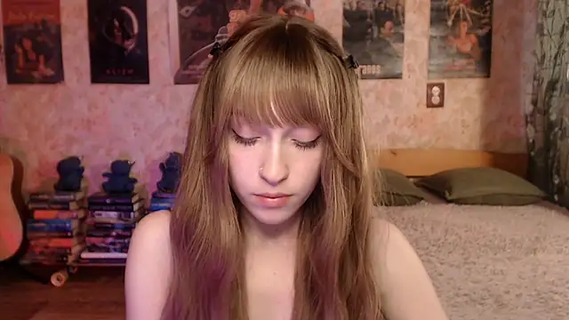 Friendly_Ellie webcam
