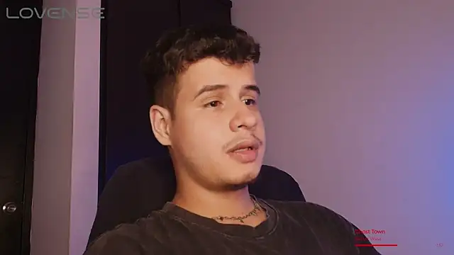 BjornSteel live cam on StripChat