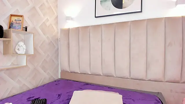 Anniie_Queen webcam