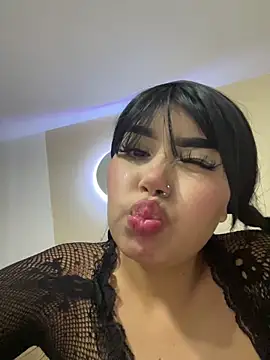 lucialauper_ webcam