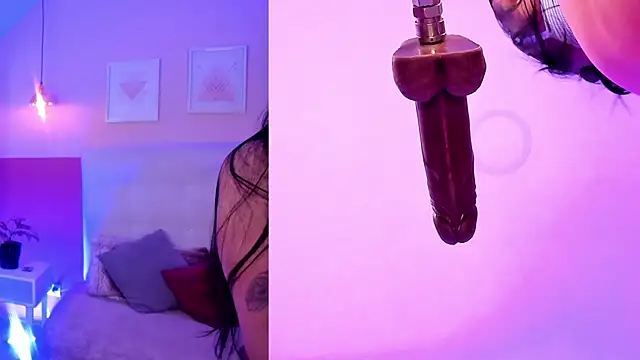 Amber_gold_ webcam