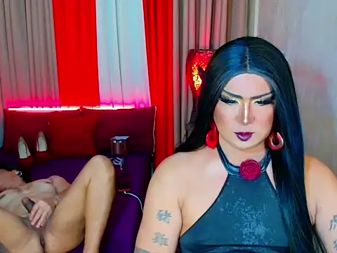 Wildest_Slave_Huntress webcam